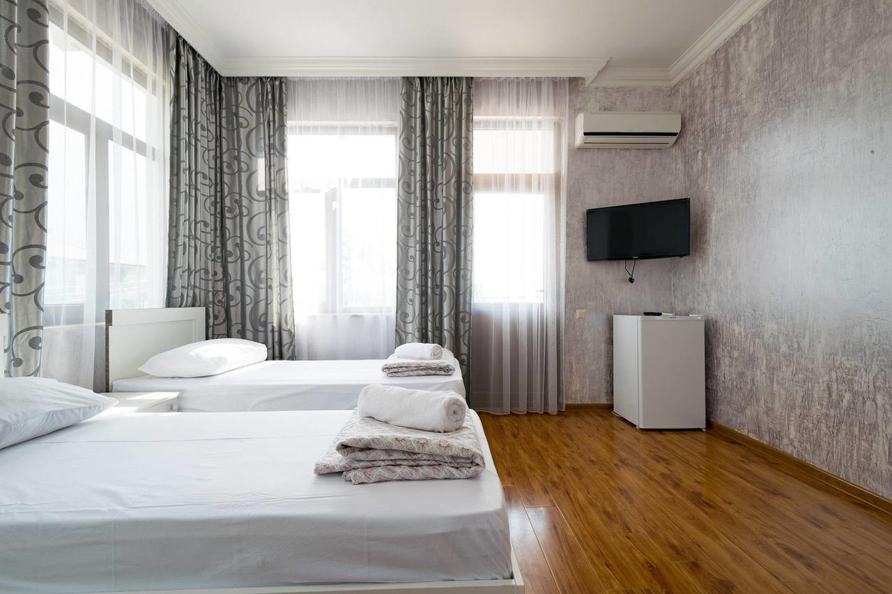 Sunny Hotel Batumi Makhinjauri Luaran gambar