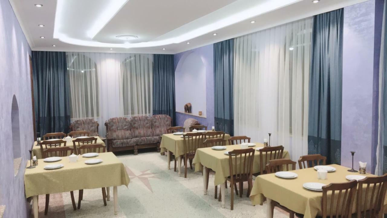 Sunny Hotel Batumi Makhinjauri Luaran gambar